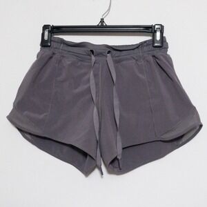 Lululemon Hotty Hot Running Gym Shorts Womens Size 4 (23x4) Gray Purple Lined
